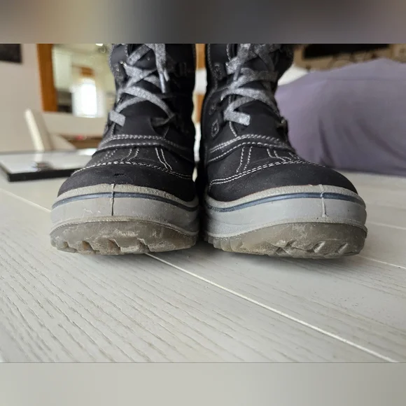 Santana Canada "Myrah" Winter Boots - Picture 6 of 16